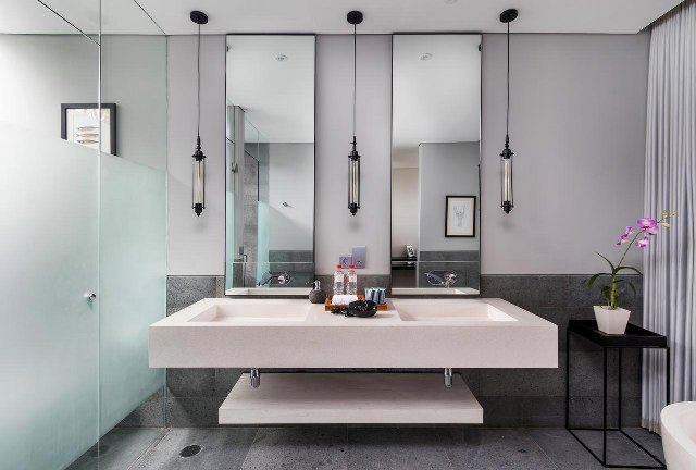 freestanding bathtub