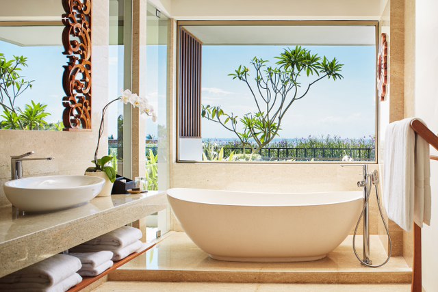 freestanding bathtub